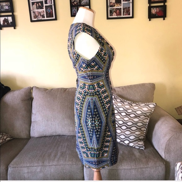 London style
Sheath dress
Geometric print size 12 - Picture 5 of 8